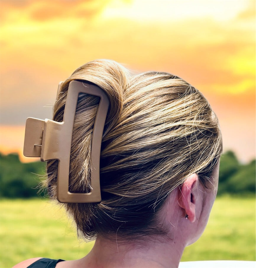 Matte Sage XL Claw Clip