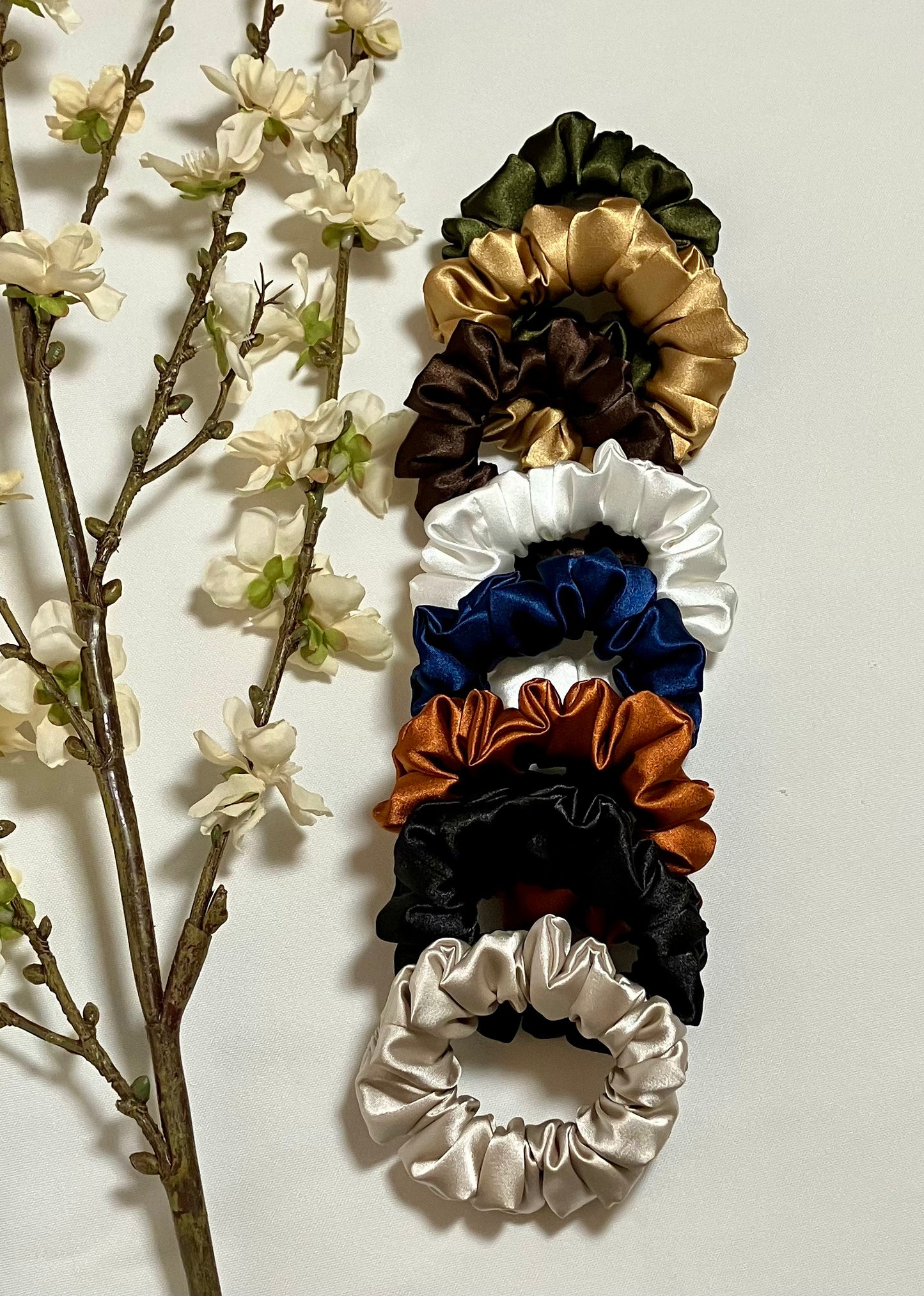 White - Skinny Satin Scrunchie