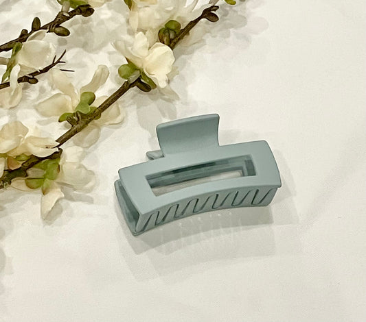 Matte Mint Medium Claw Clip