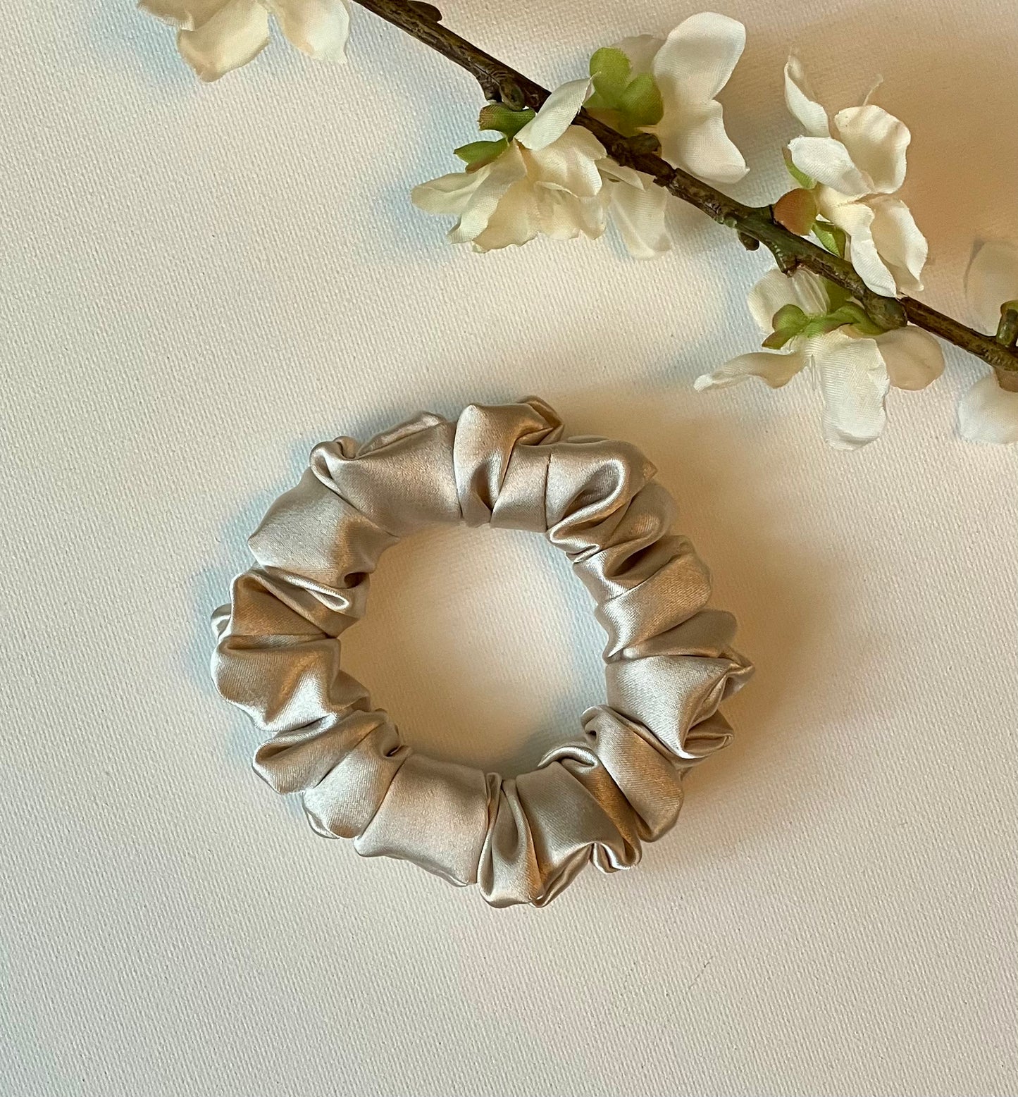 White Gold - Skinny Satin Scrunchie
