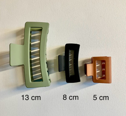 Matte Mint Medium Claw Clip