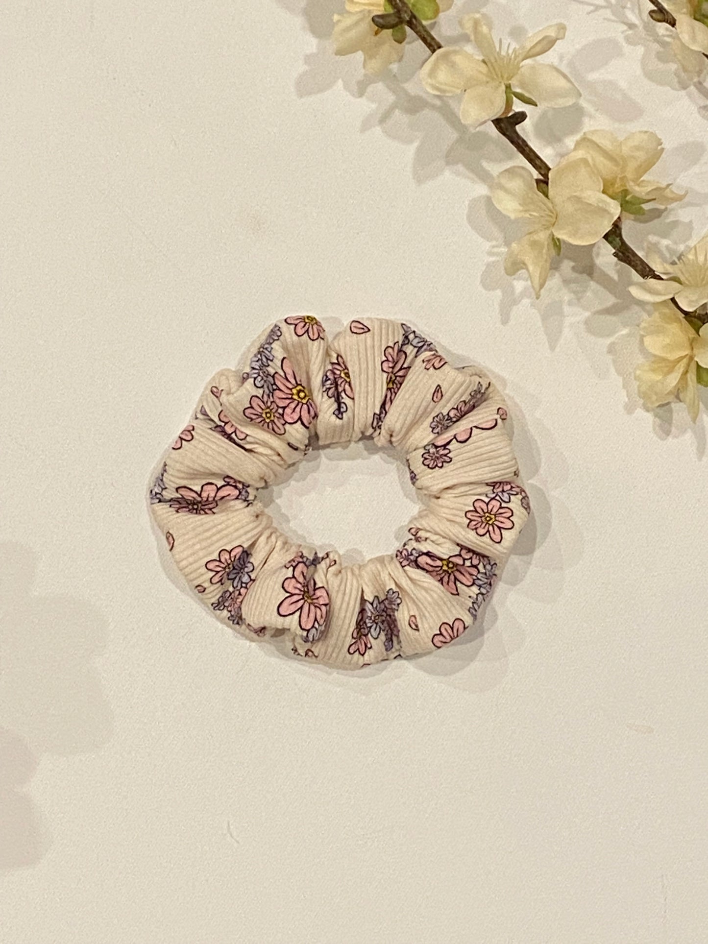 Flower Leaves Ribbed