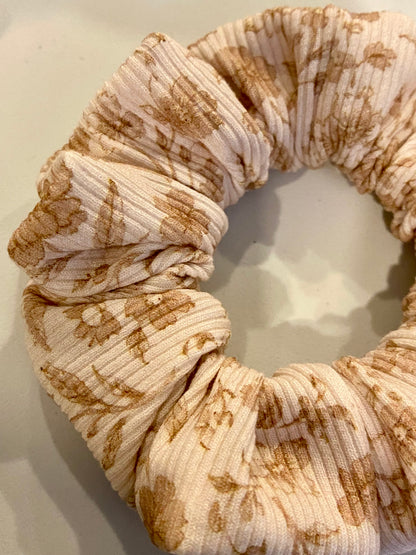 Vintage Flower Beige Rib
